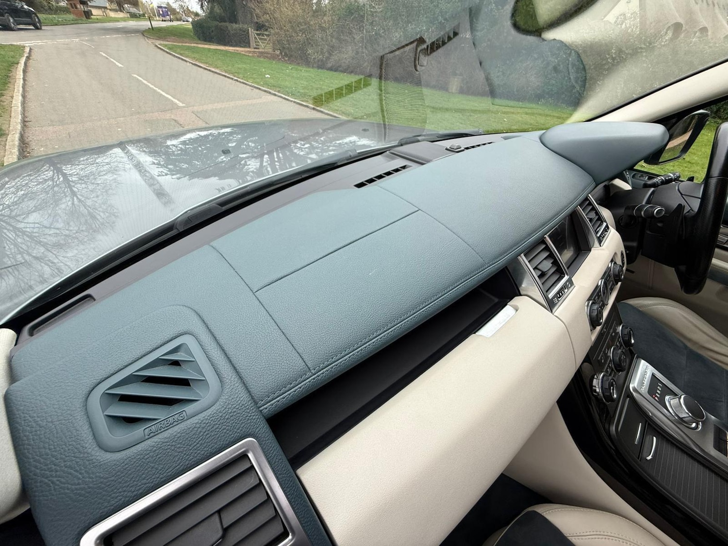 Used Land Rover Range Rover Sport 2012 for sale - 77683043: Photo 18