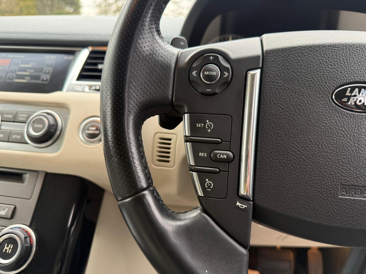 Used Land Rover Range Rover Sport 2012 for sale - 77683043: Photo 23