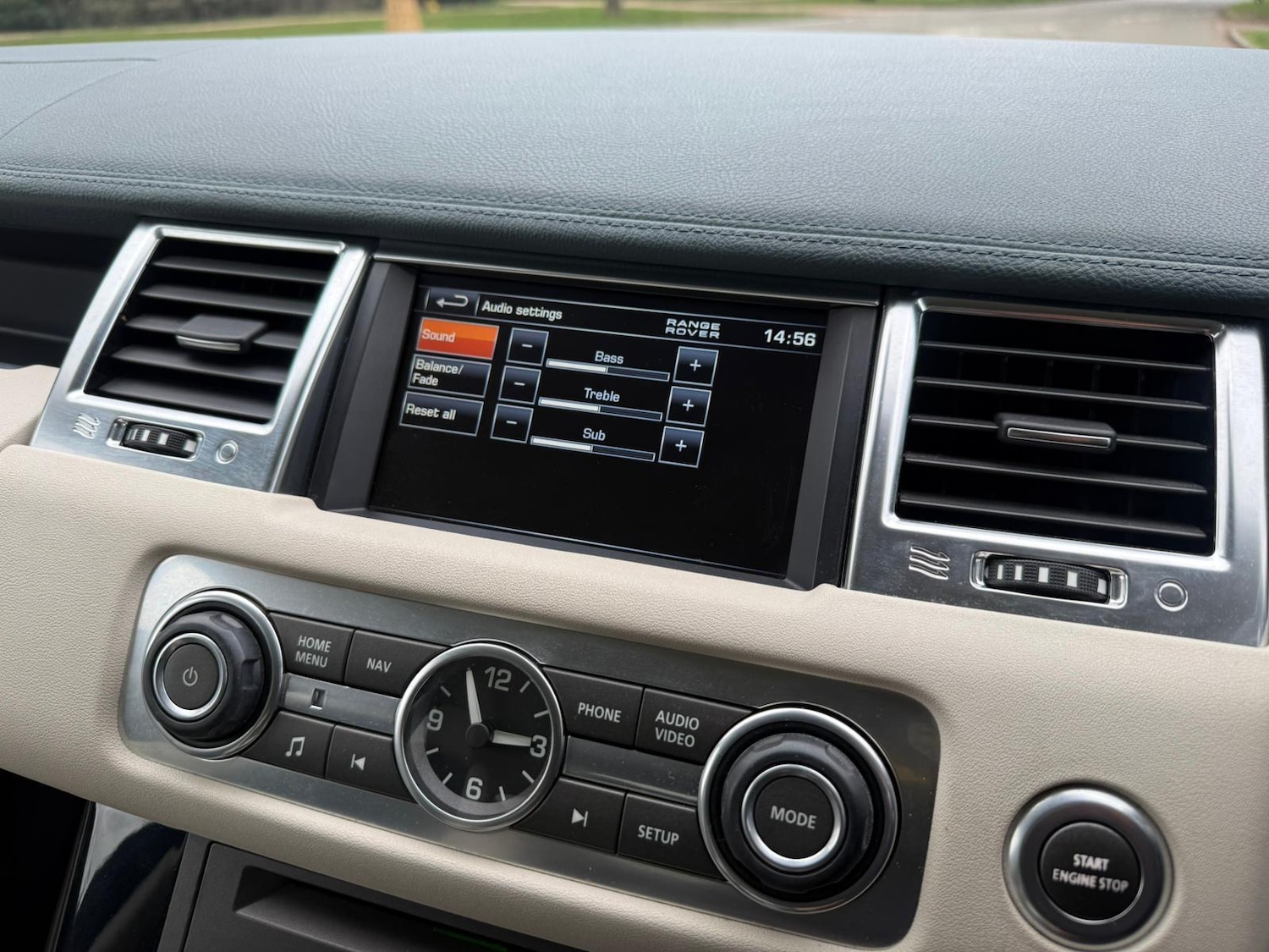 Used Land Rover Range Rover Sport 2012 for sale - 77683043: Photo 25