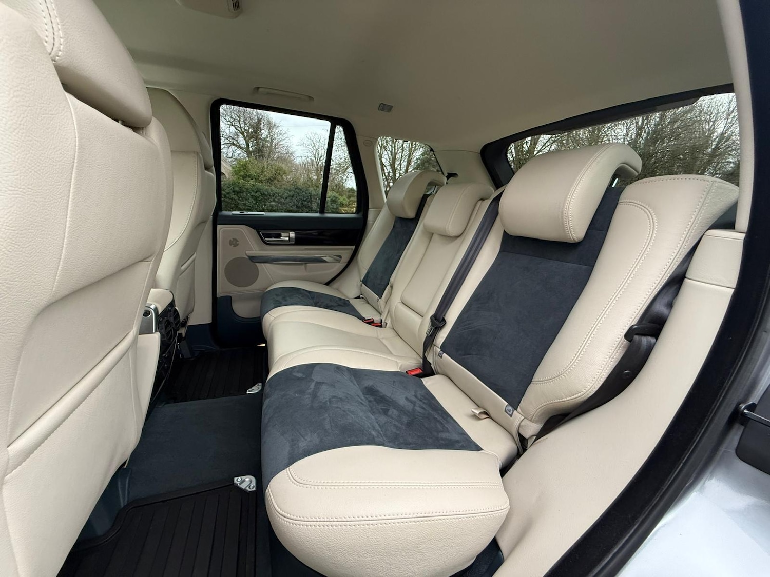 Used Land Rover Range Rover Sport 2012 for sale - 77683043: Photo 46