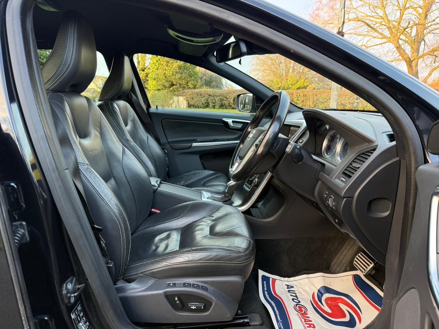 Used Volvo XC60 2013 for sale - 77066806: Photo 11