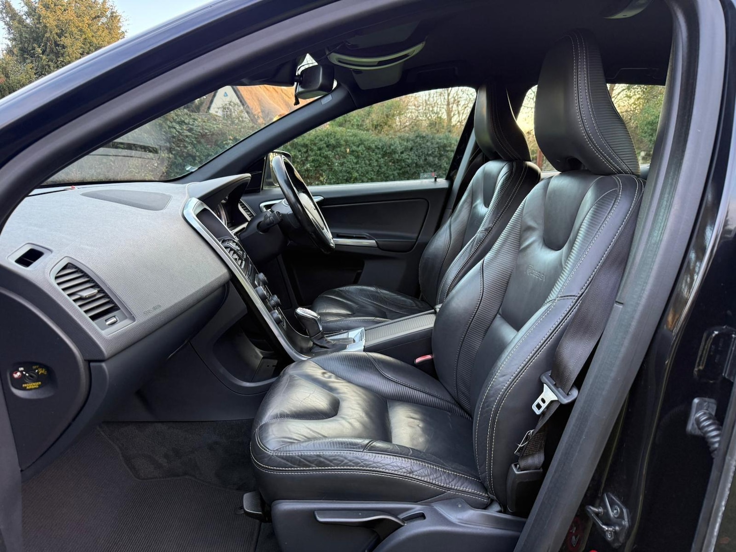 Used Volvo XC60 2013 for sale - 77066806: Photo 13