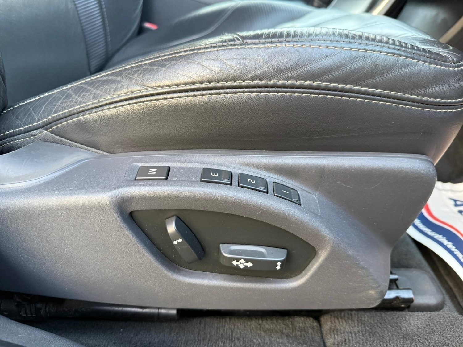 Used Volvo XC60 2013 for sale - 77066806: Photo 19