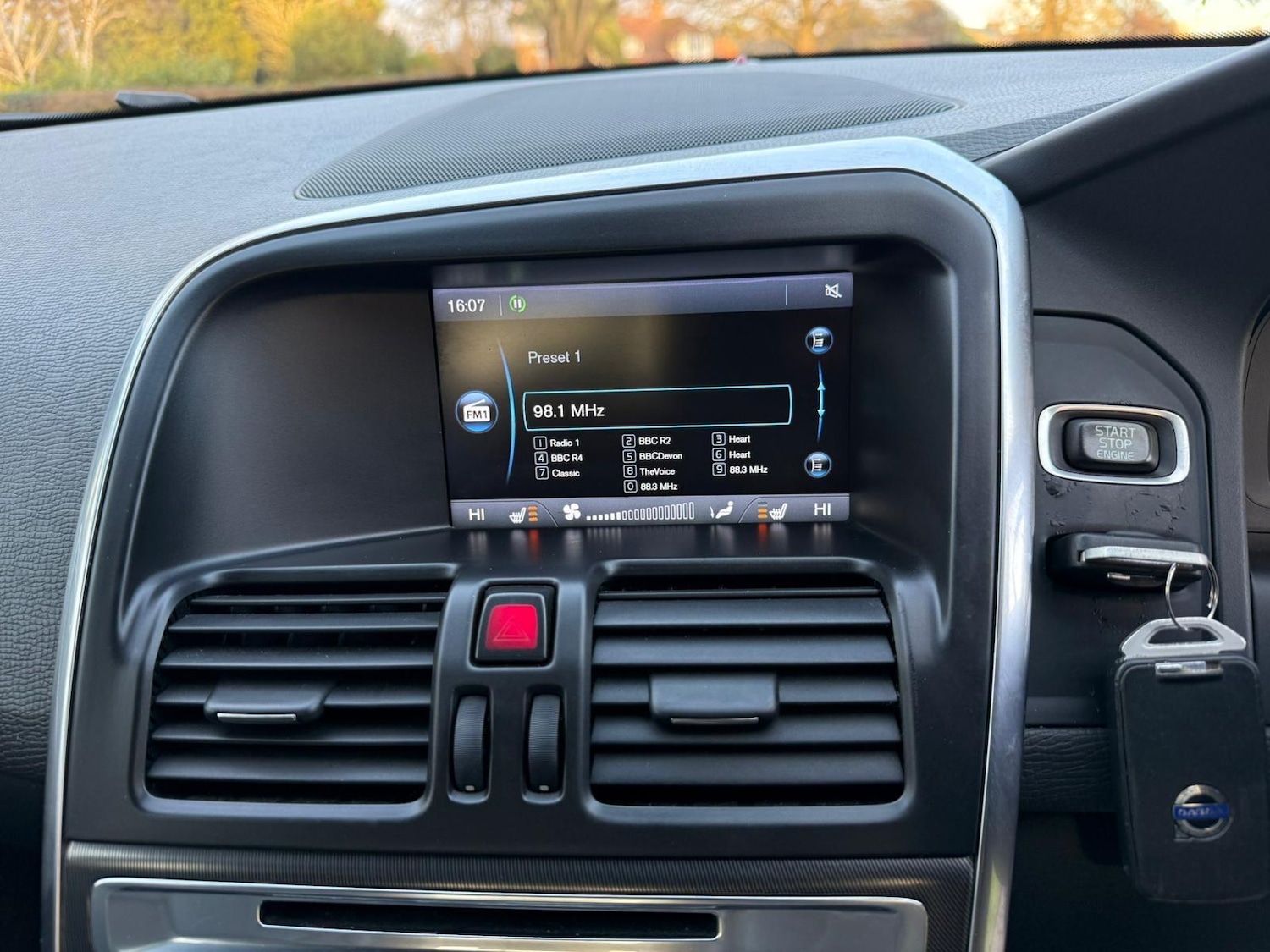 Used Volvo XC60 2013 for sale - 77066806: Photo 24