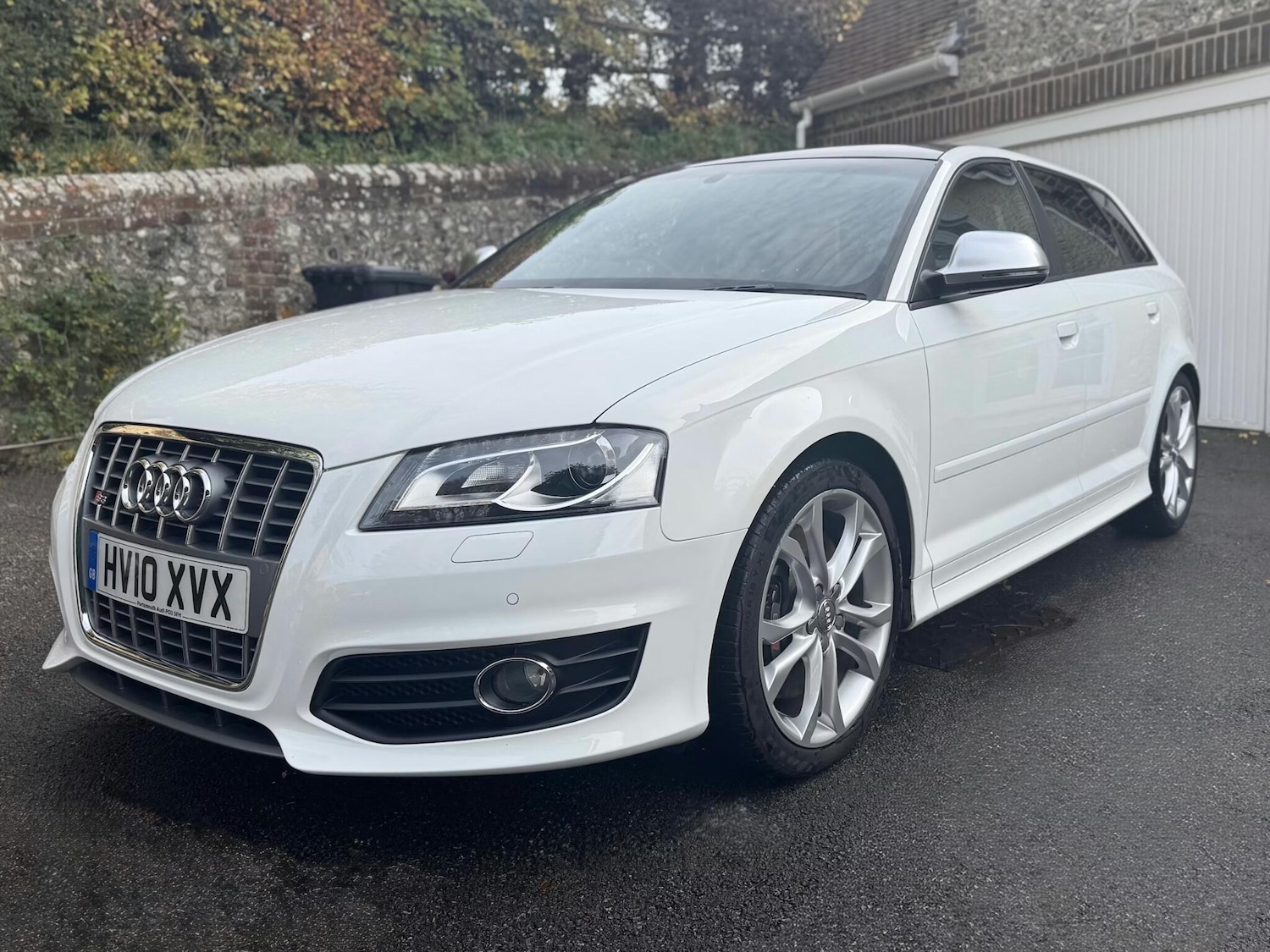 Used Audi A3 2010 for sale - 77523599: Photo 2