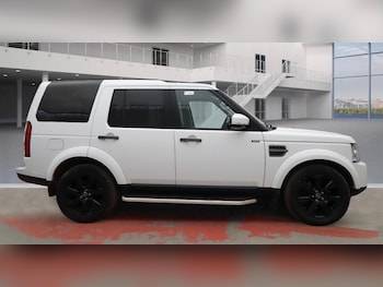 Used Land Rover Discovery 4 2015 for sale - 77696720: Photo
