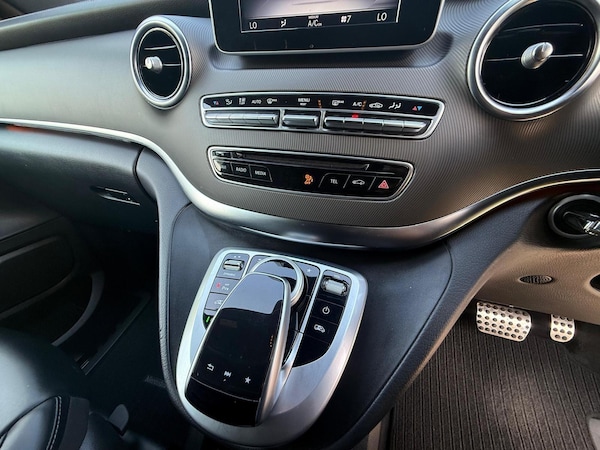 Used Mercedes-Benz V-Class 2018 for sale - 75310178: Photo 24