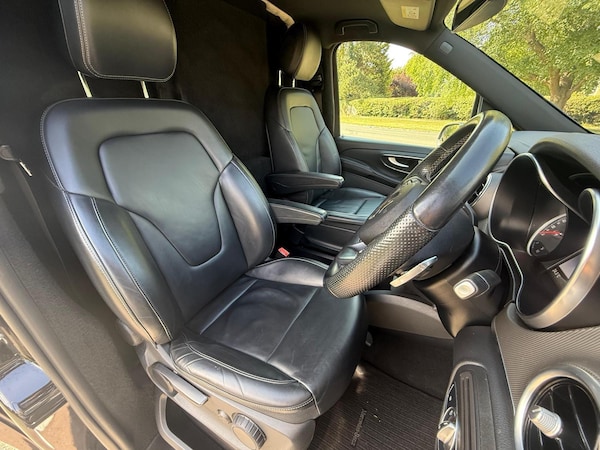 Used Mercedes-Benz V-Class 2018 for sale - 75310178: Photo 9
