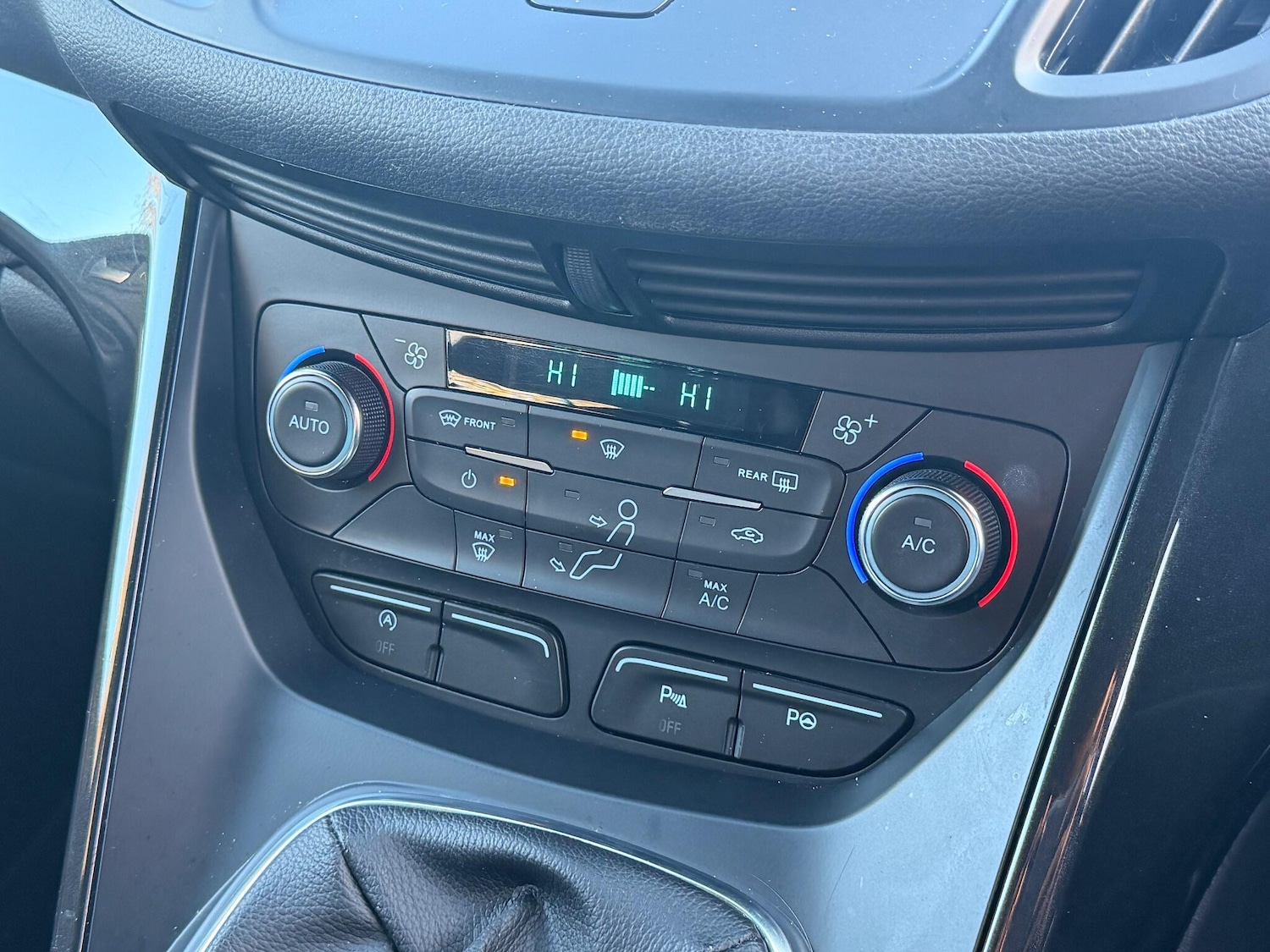 Used Ford Kuga 2017 for sale - 76522042: Photo 29