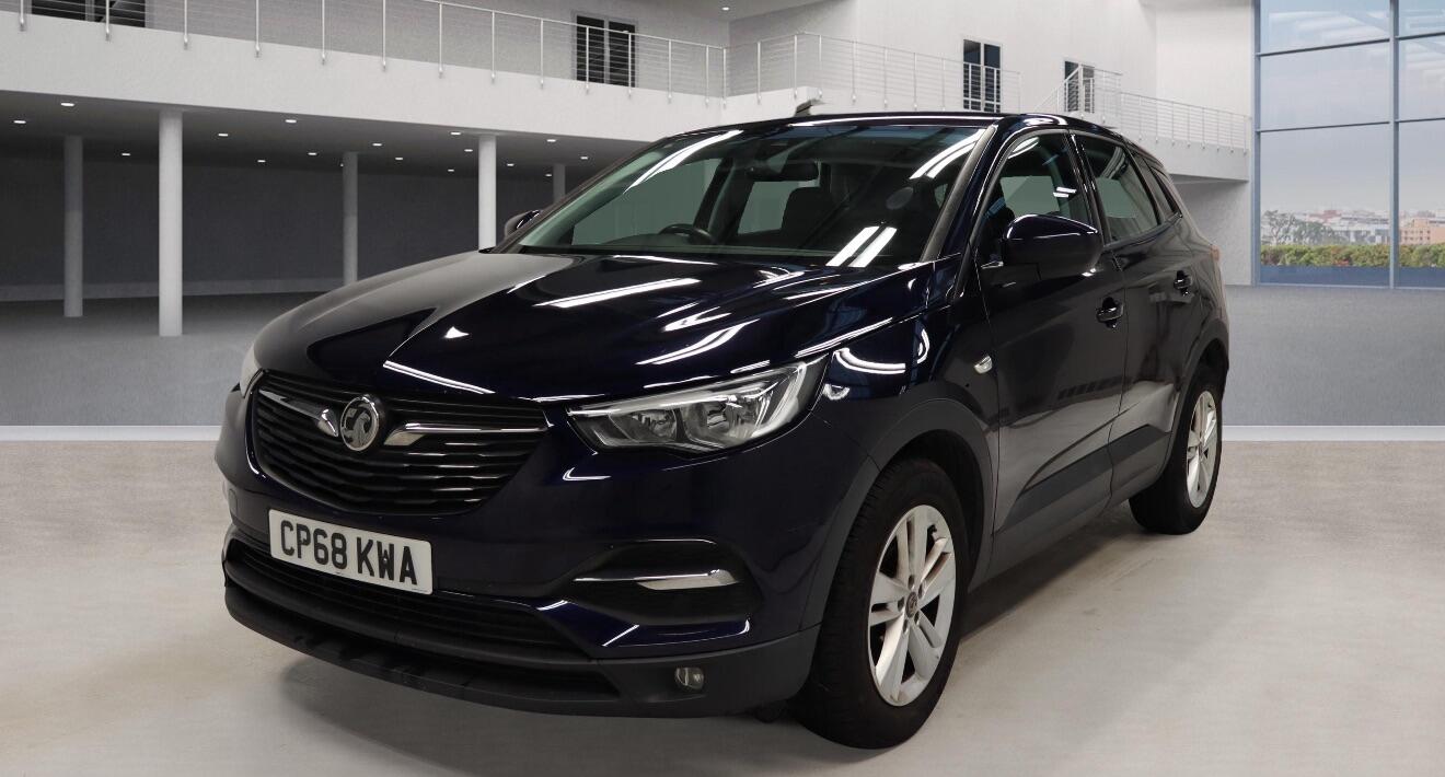 Used Vauxhall Grandland X 2018 for sale - 77109770: Photo 2