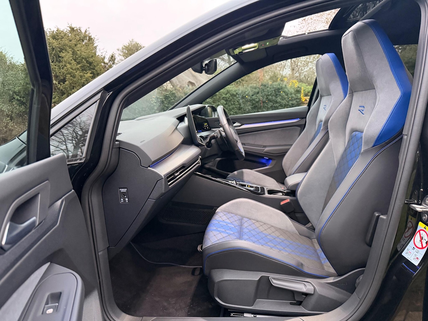 Used Volkswagen Golf 2025 for sale - 77067191: Photo 23