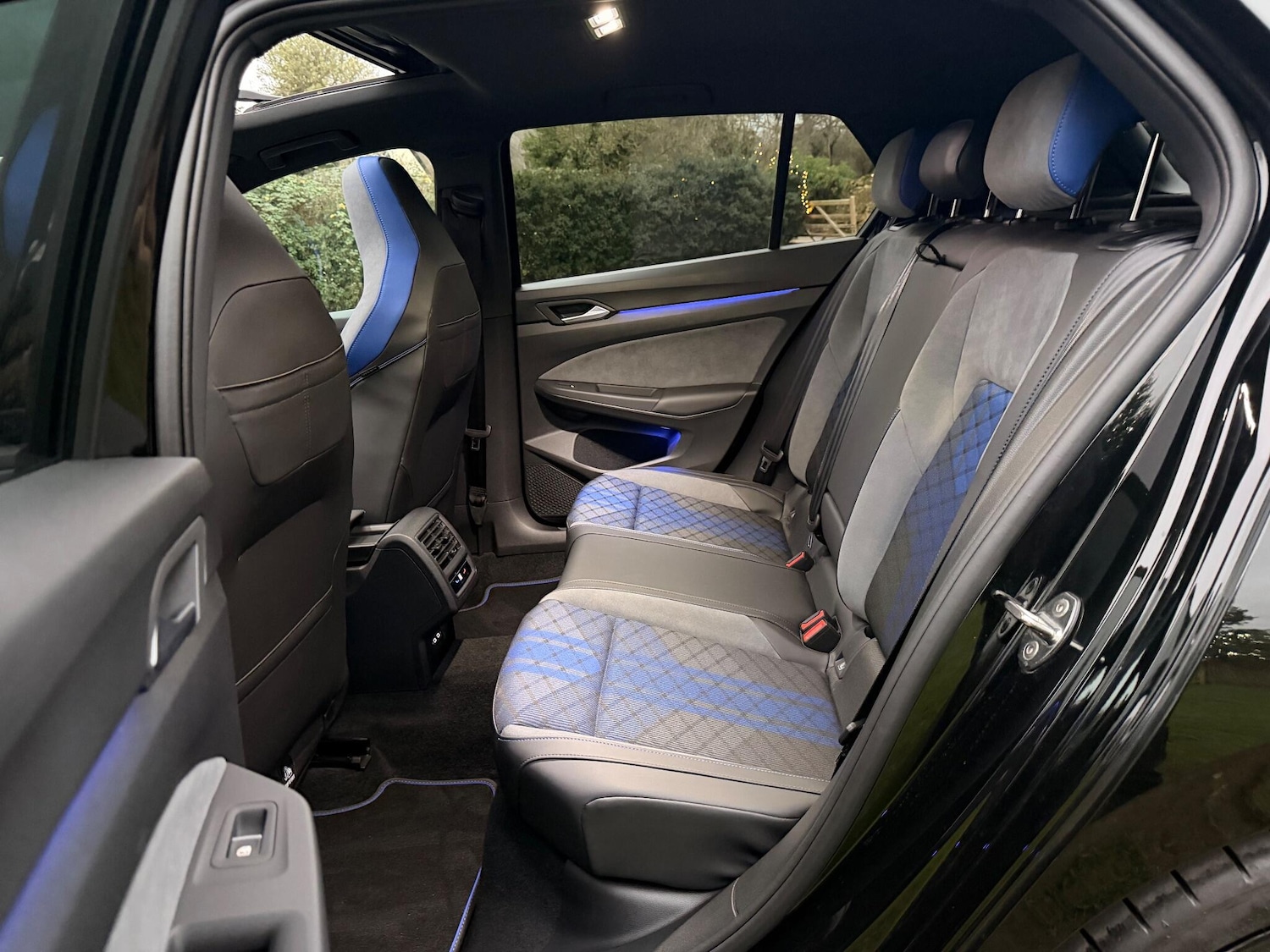 Used Volkswagen Golf 2025 for sale - 77067191: Photo 25