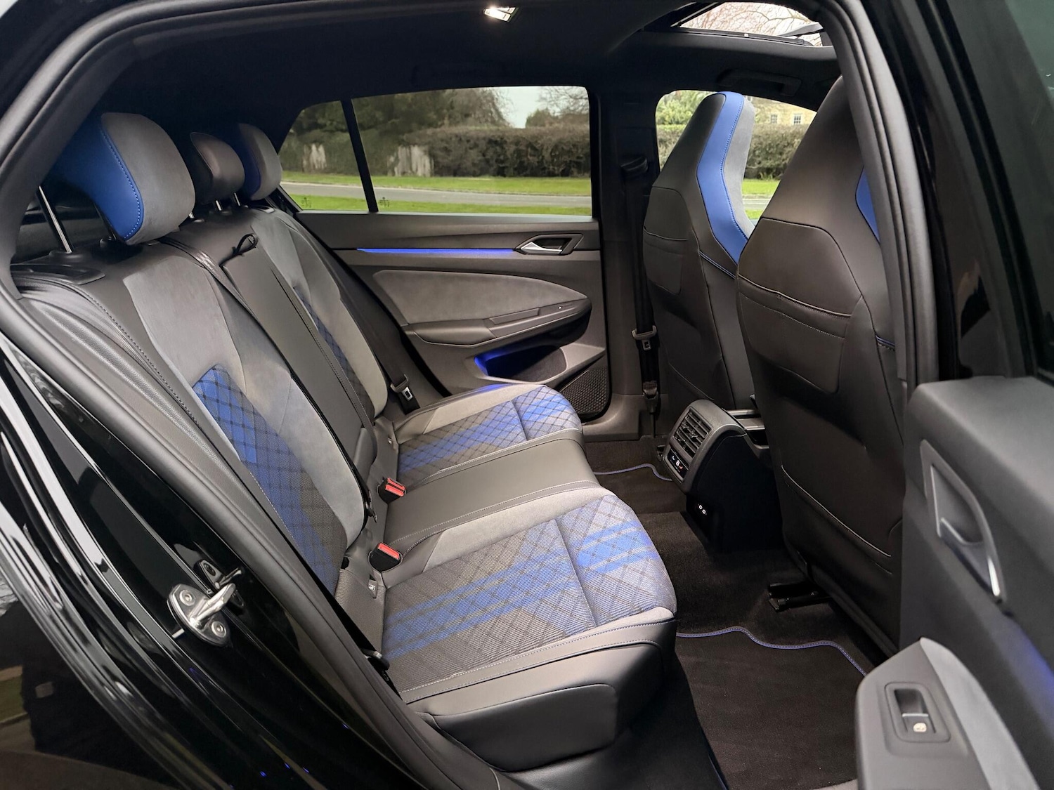 Used Volkswagen Golf 2025 for sale - 77067191: Photo 27