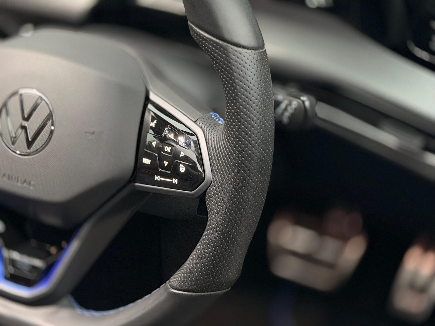 Used Volkswagen Golf 2025 for sale - 77067191: Photo 31