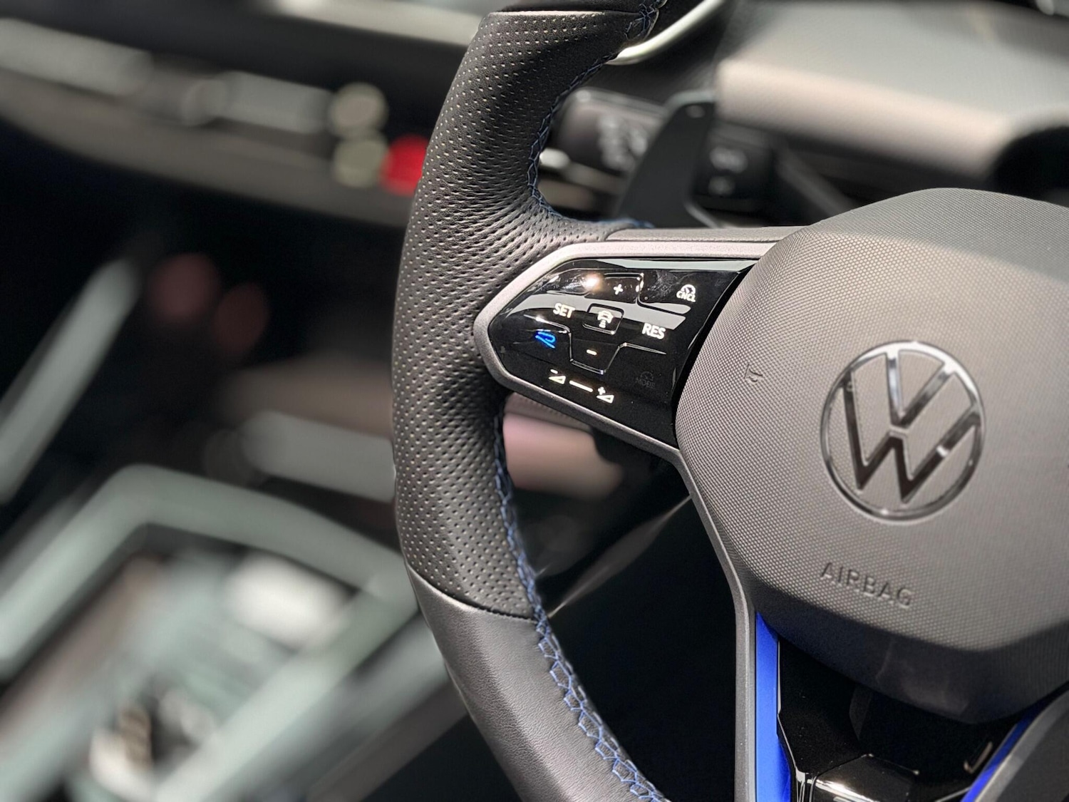 Used Volkswagen Golf 2025 for sale - 77067191: Photo 32