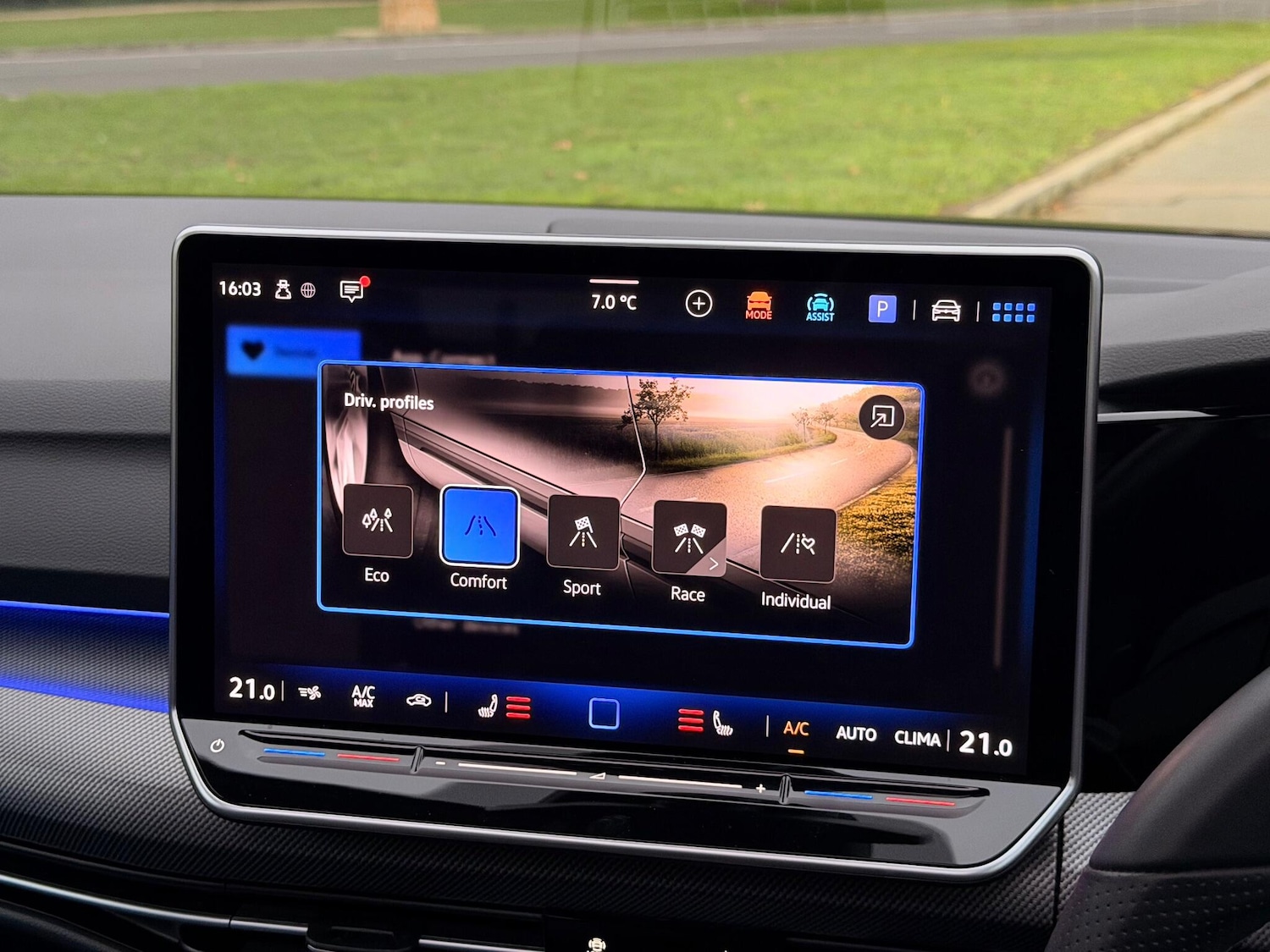 Used Volkswagen Golf 2025 for sale - 77067191: Photo 38