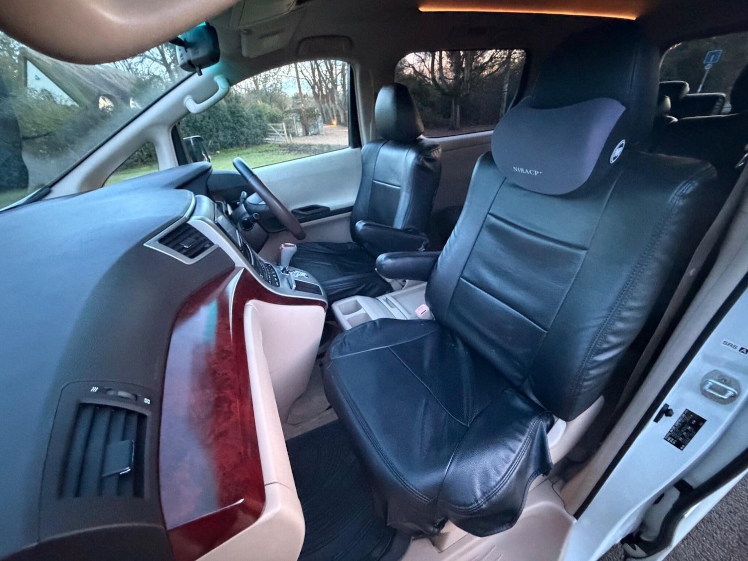 Used Toyota Vellfire 2018 for sale - 77425656: Photo 24