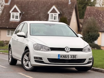 Used Volkswagen Golf 2015 for sale - 77637691: Photo