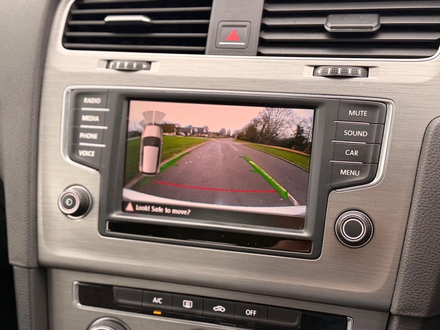 Used Volkswagen Golf 2015 for sale - 77637691: Photo 26