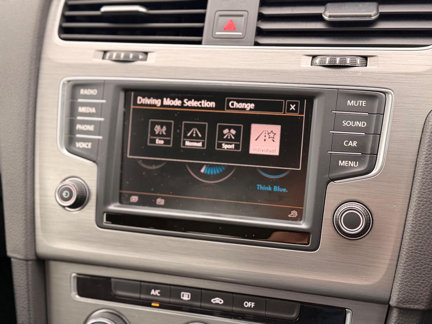 Used Volkswagen Golf 2015 for sale - 77637691: Photo 27