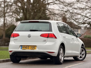 Used Volkswagen Golf 2015 for sale - 77637691: Photo