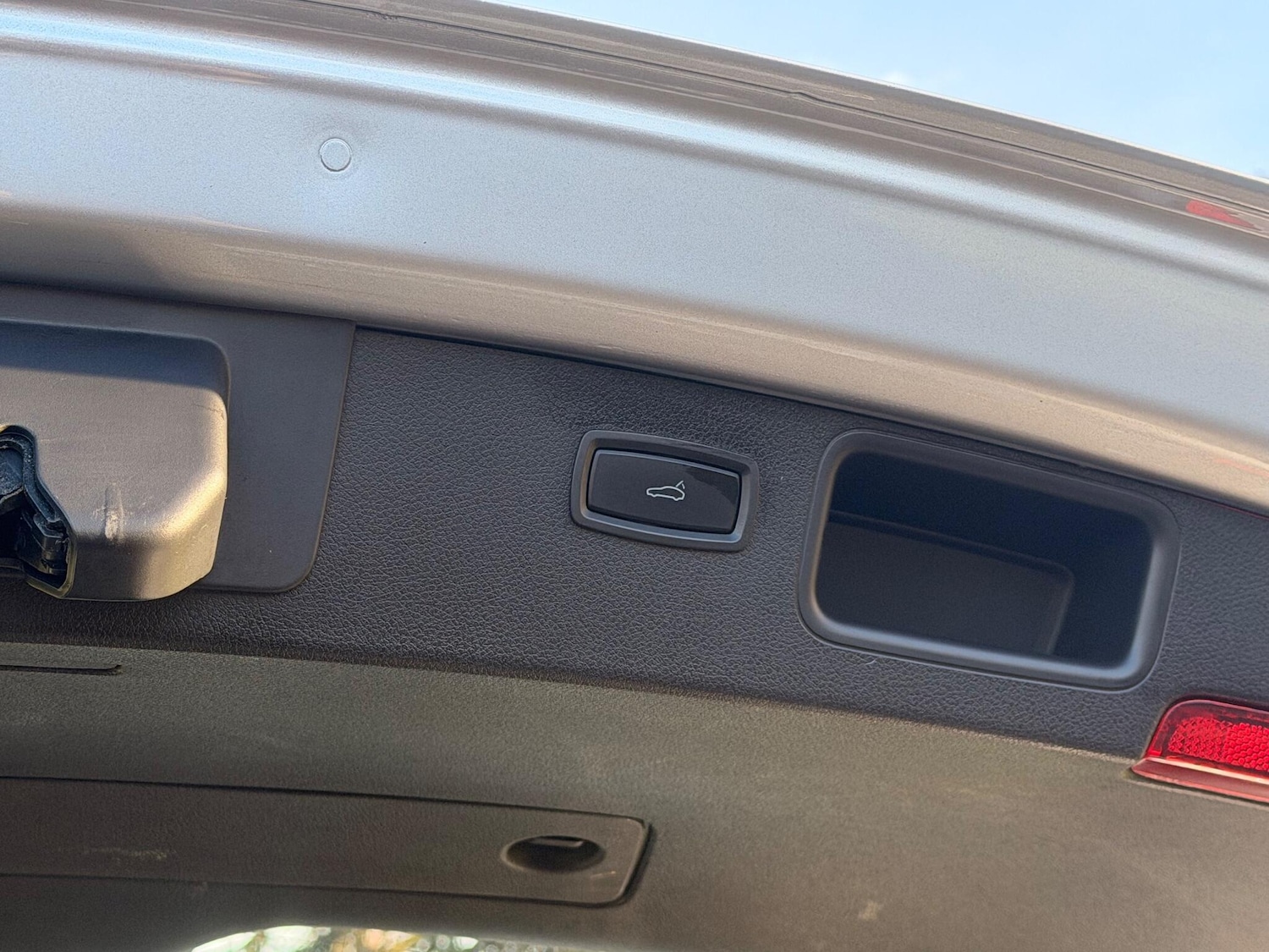 Used Porsche Macan 2015 for sale - 76715140: Photo 20