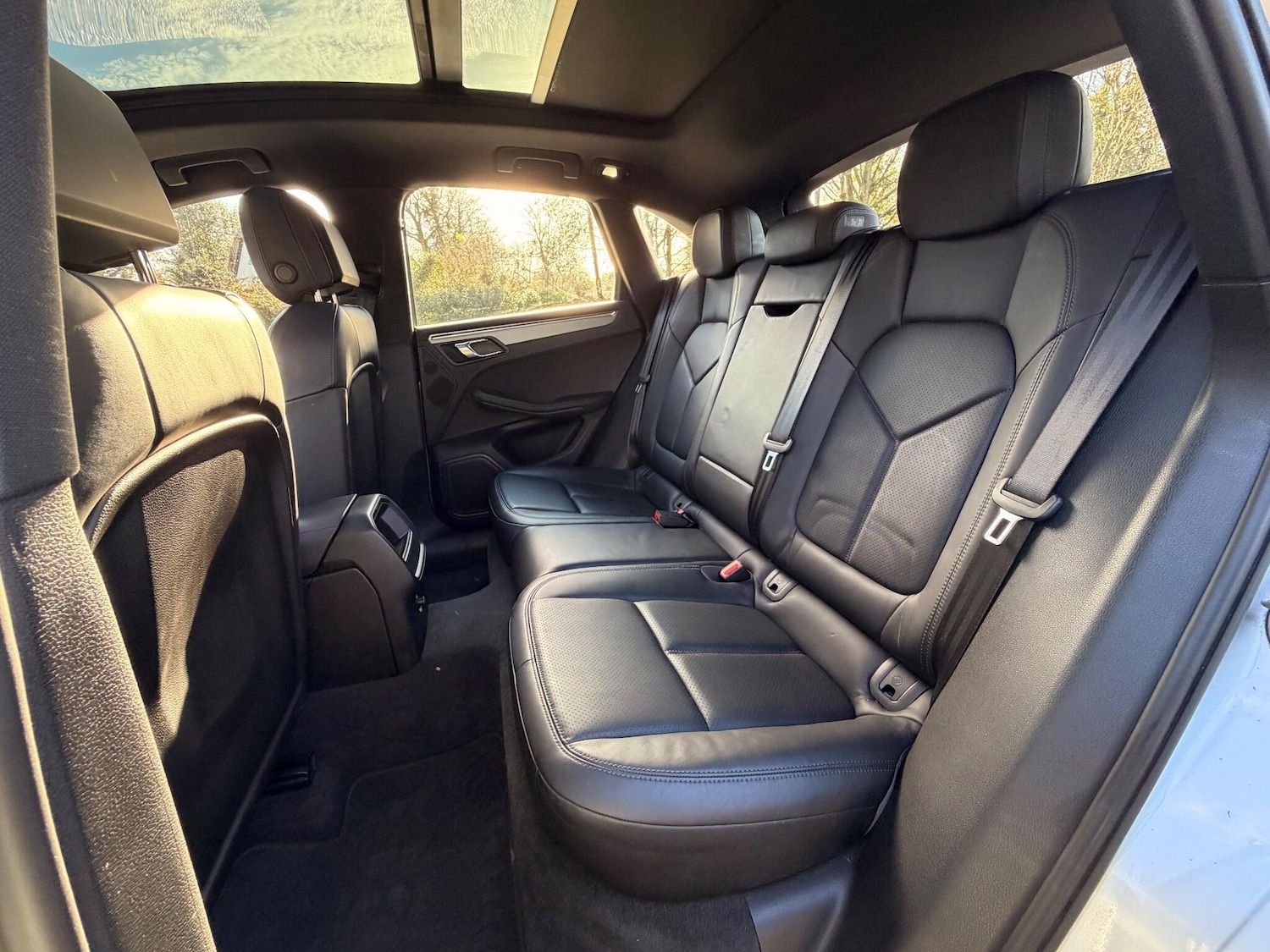 Used Porsche Macan 2015 for sale - 76715140: Photo 26