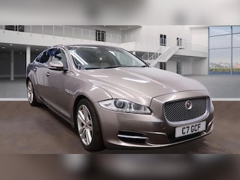 Used Jaguar XJ 2010 for sale - 77783616: Photo
