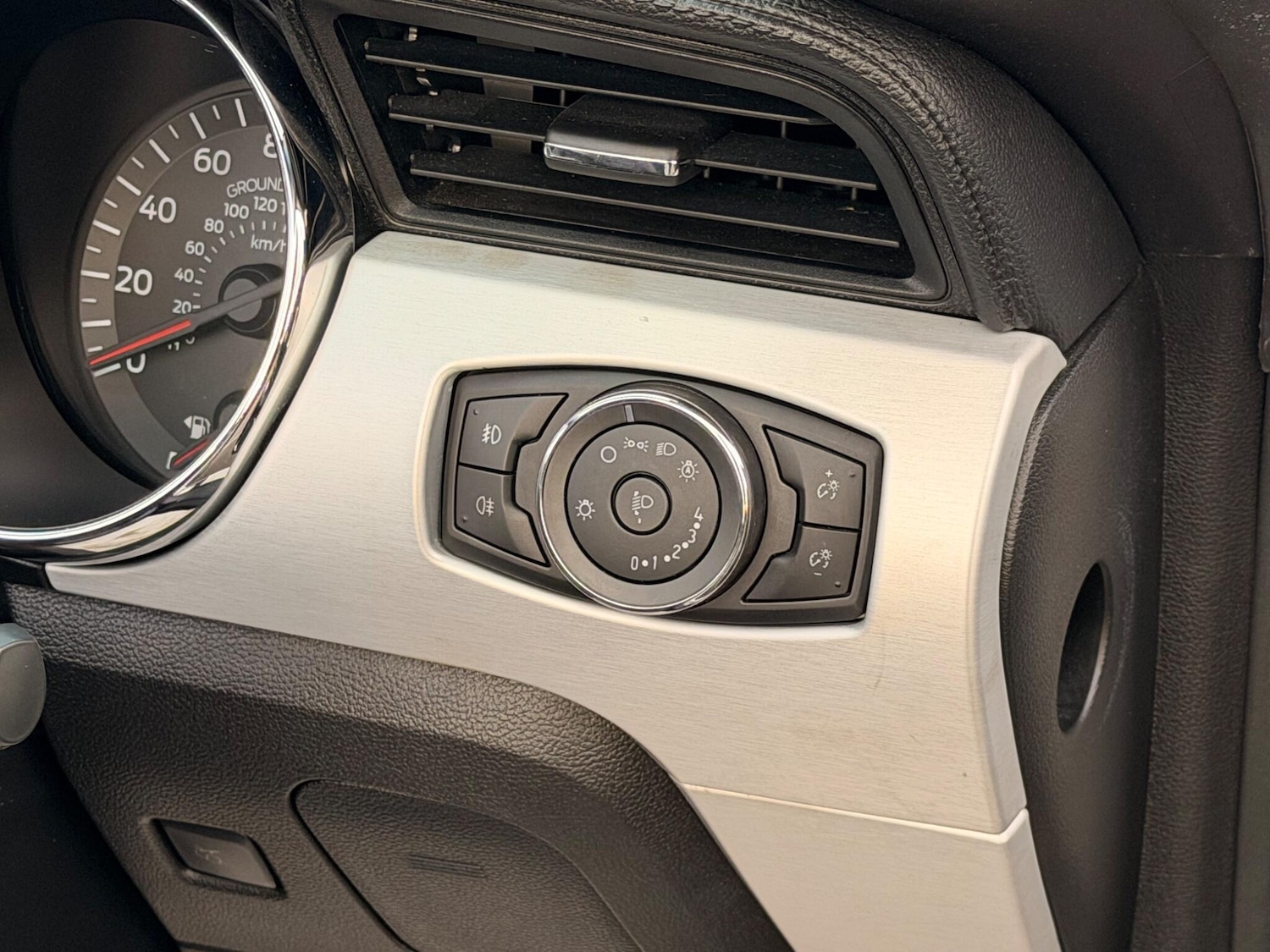 Used Ford Mustang 2017 for sale - 77131188: Photo 32