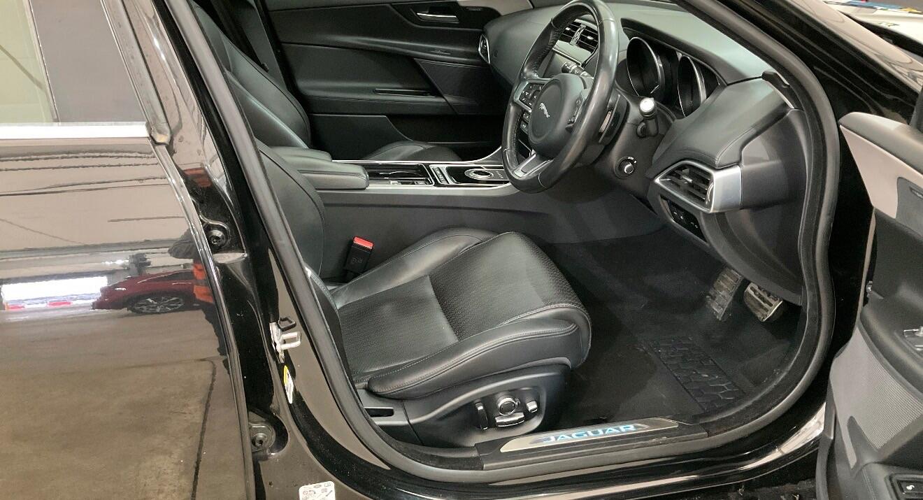 Used Jaguar XE for sale - 77853285: Photo 7