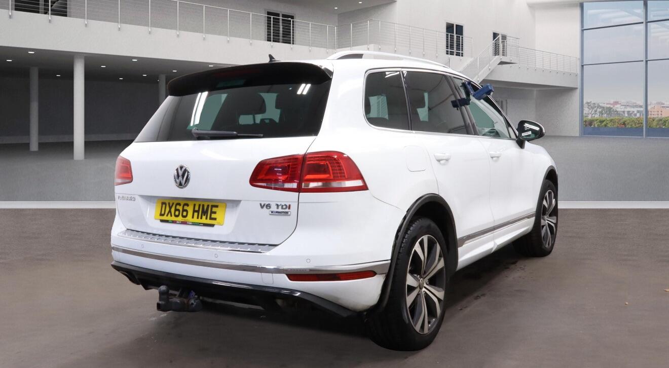 Used Volkswagen Touareg 2016 for sale - 76441311: Photo 3