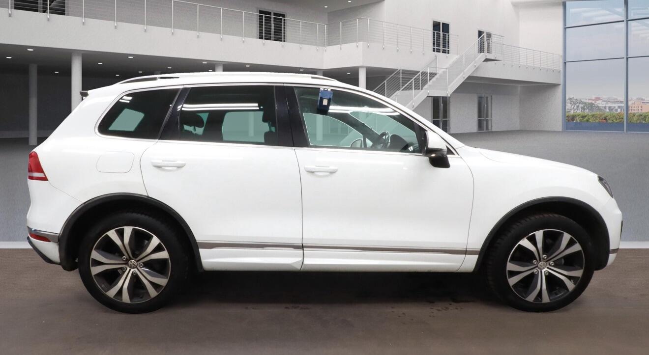 Used Volkswagen Touareg 2016 for sale - 76441311: Photo 5