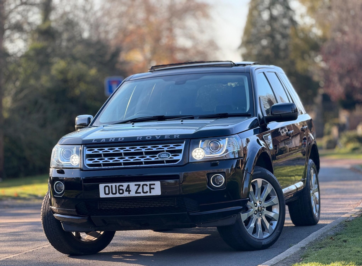 Used Land Rover Freelander 2014 for sale - 76824635: Photo 2