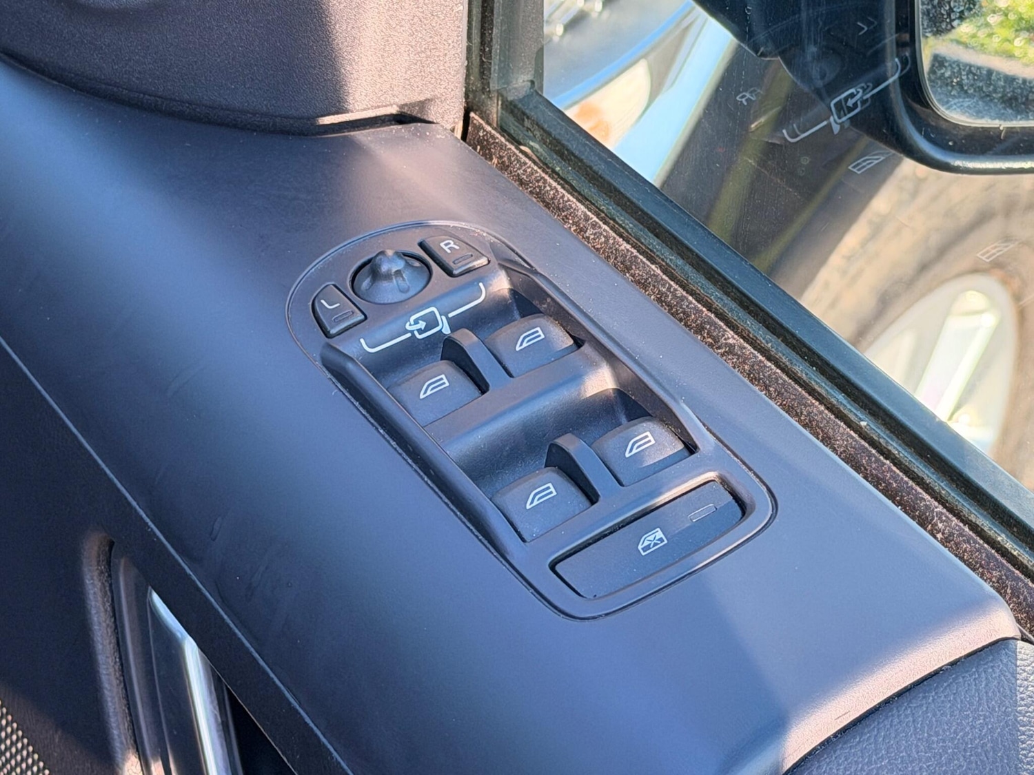 Used Land Rover Freelander 2014 for sale - 76824635: Photo 26