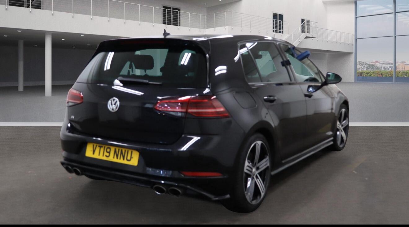 Used Volkswagen Golf 2019 for sale - 76592247: Photo 3