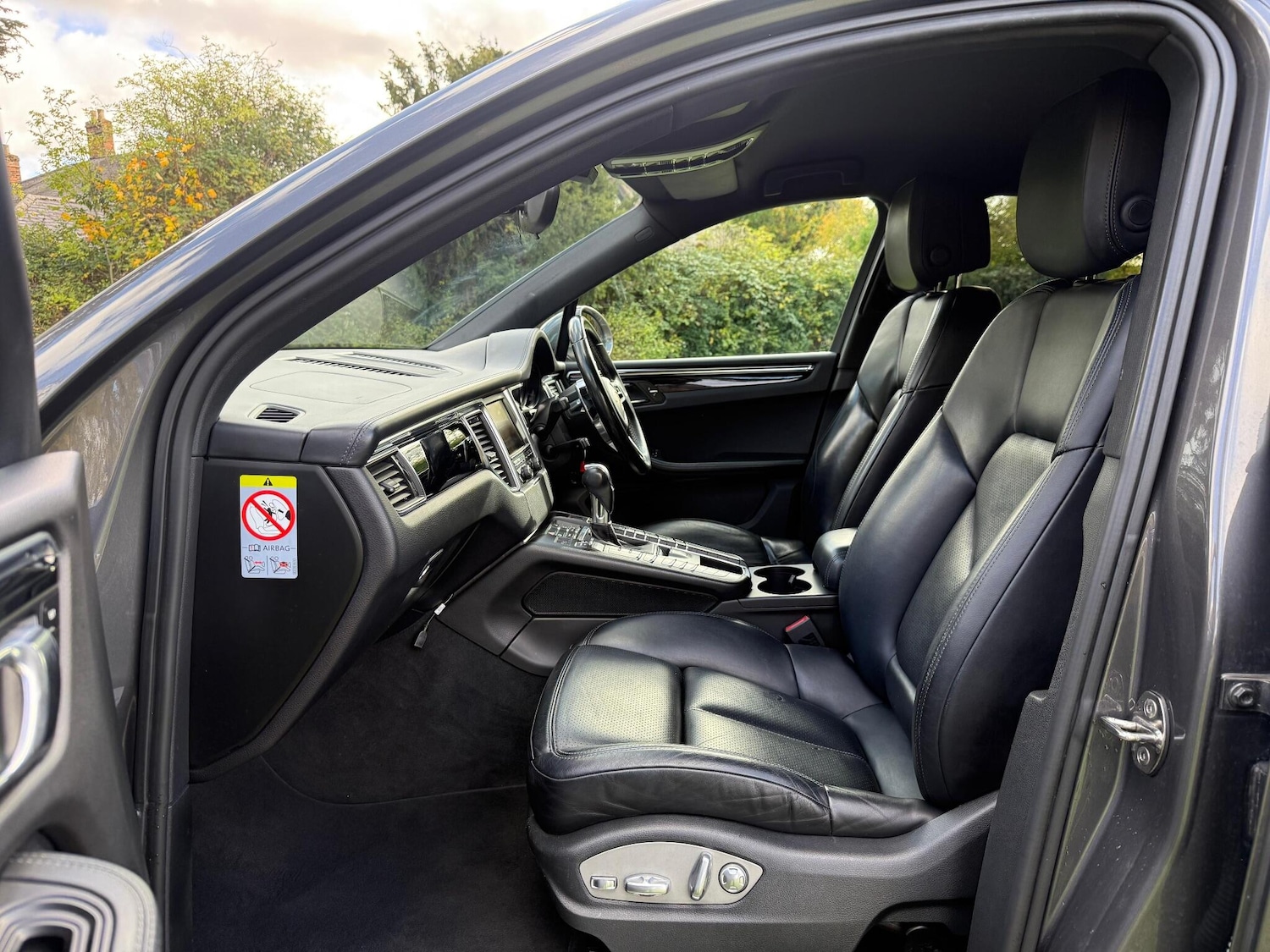 Used Porsche Macan 2014 for sale - 76282702: Photo 17