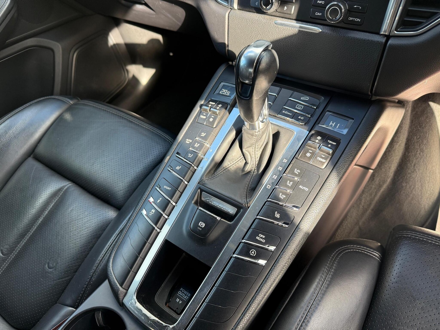Used Porsche Macan 2014 for sale - 76282702: Photo 27