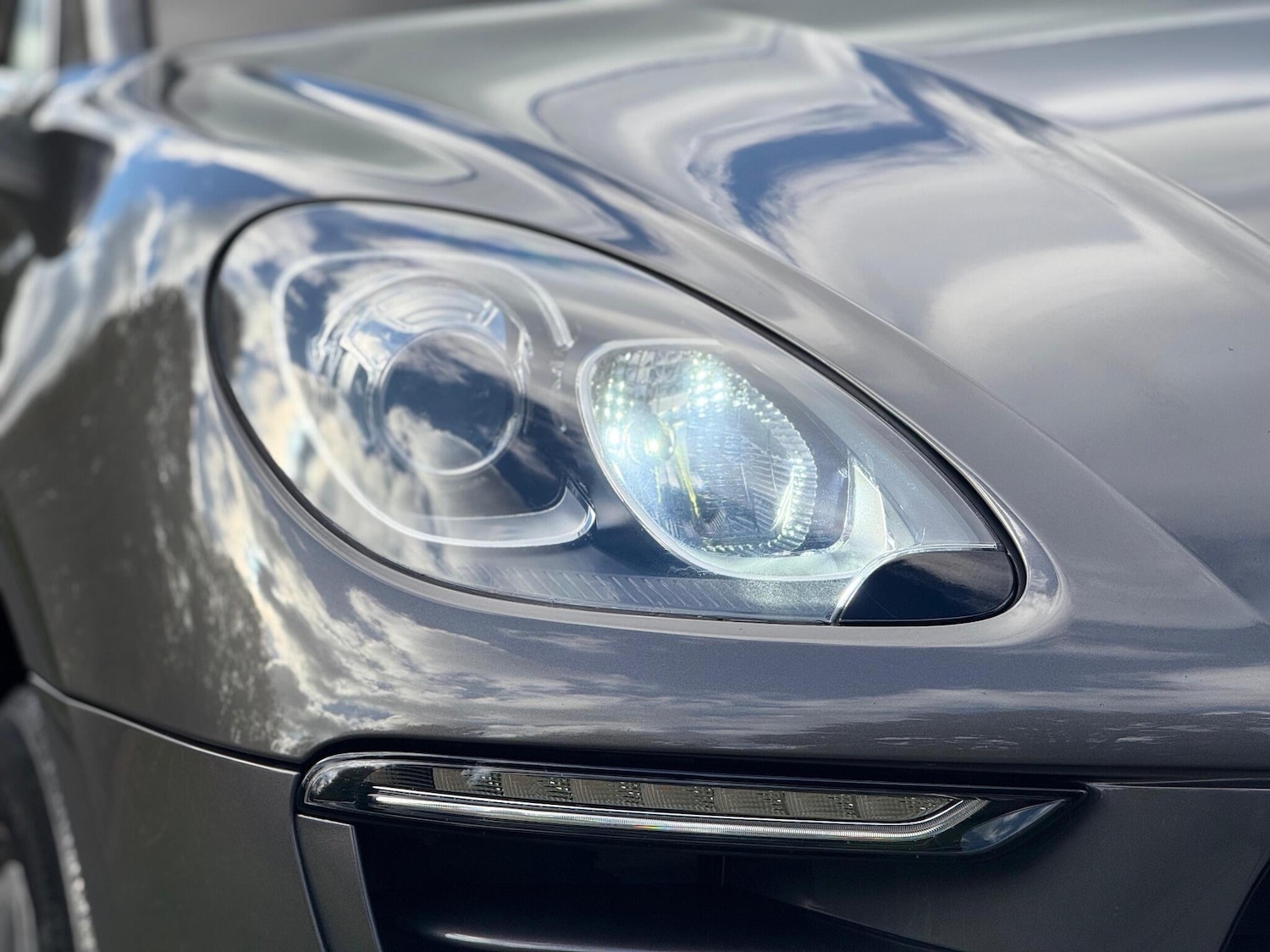 Used Porsche Macan 2014 for sale - 76282702: Photo 9