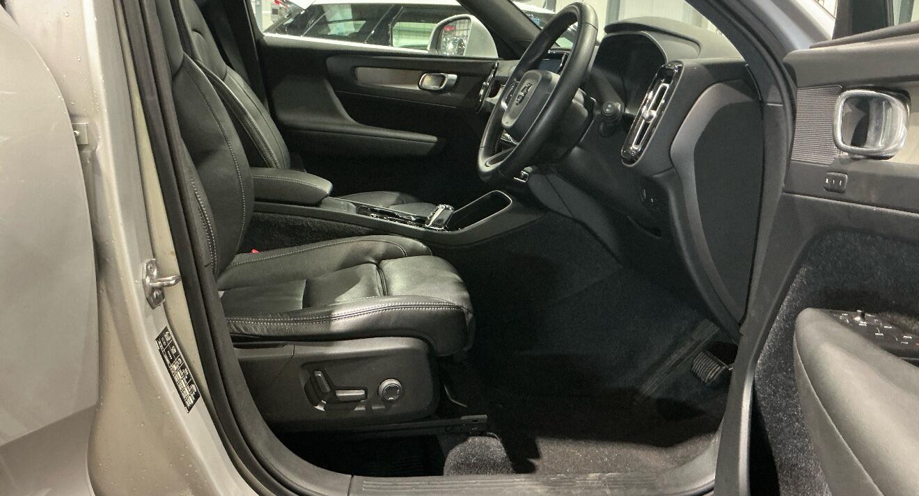 Used Volvo XC40 2019 for sale - 76349569: Photo 8