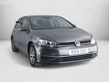 Used Volkswagen Golf 2018 for sale - 79576486: Photo
