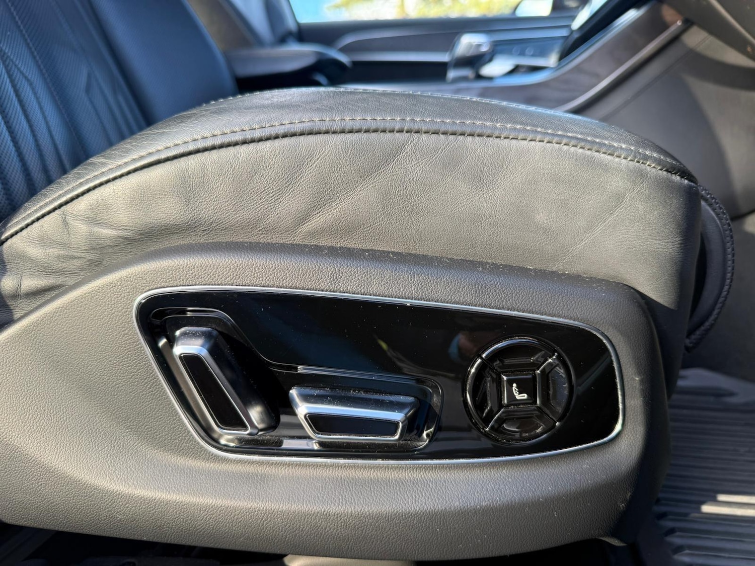 Used Audi A8 2017 for sale - 77267650: Photo 34