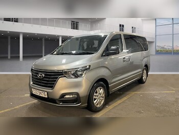 Used Hyundai i800 2019 for sale - 77016300: Photo