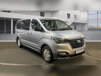 Used Hyundai i800 2019 for sale - 77016300: Photo