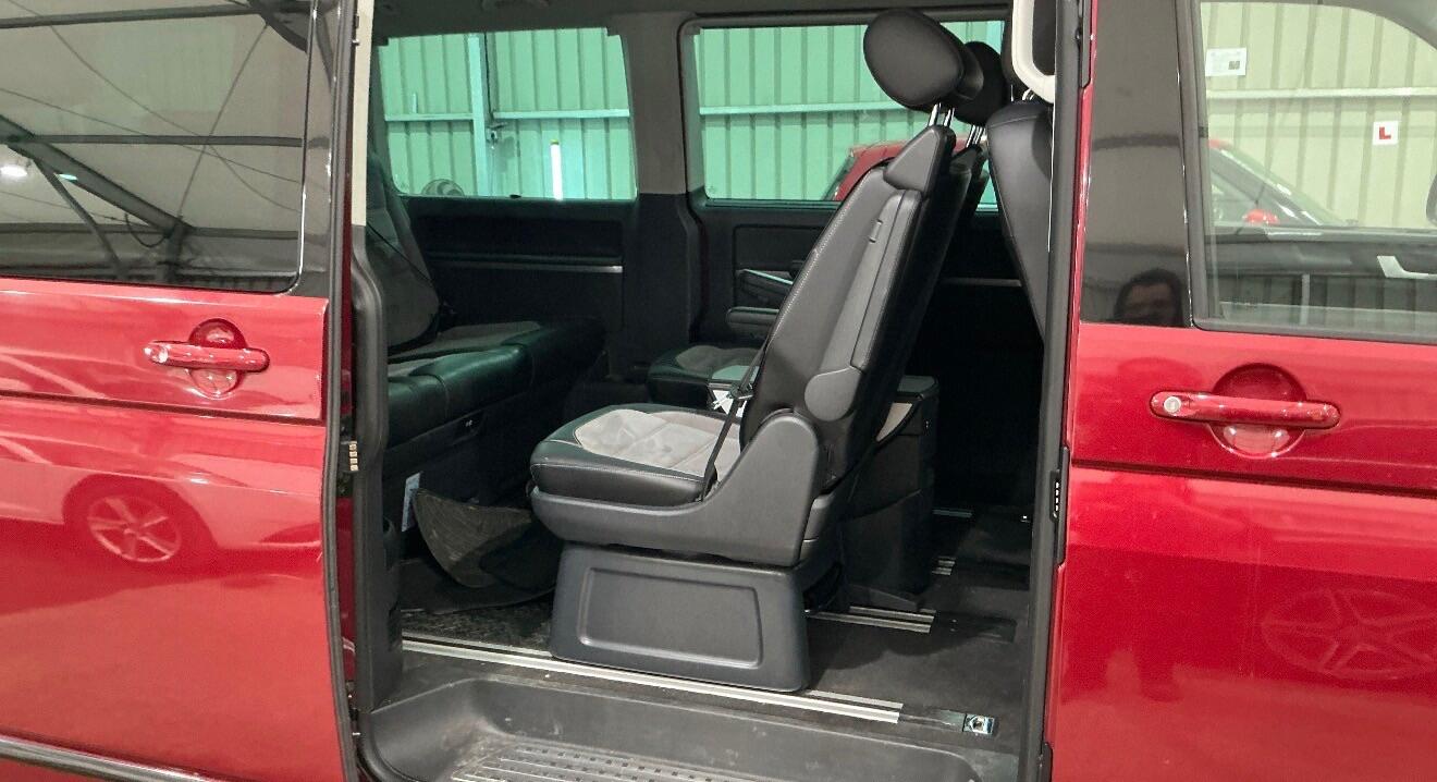 Used Volkswagen Caravelle 2020 for sale - 78184856: Photo 8