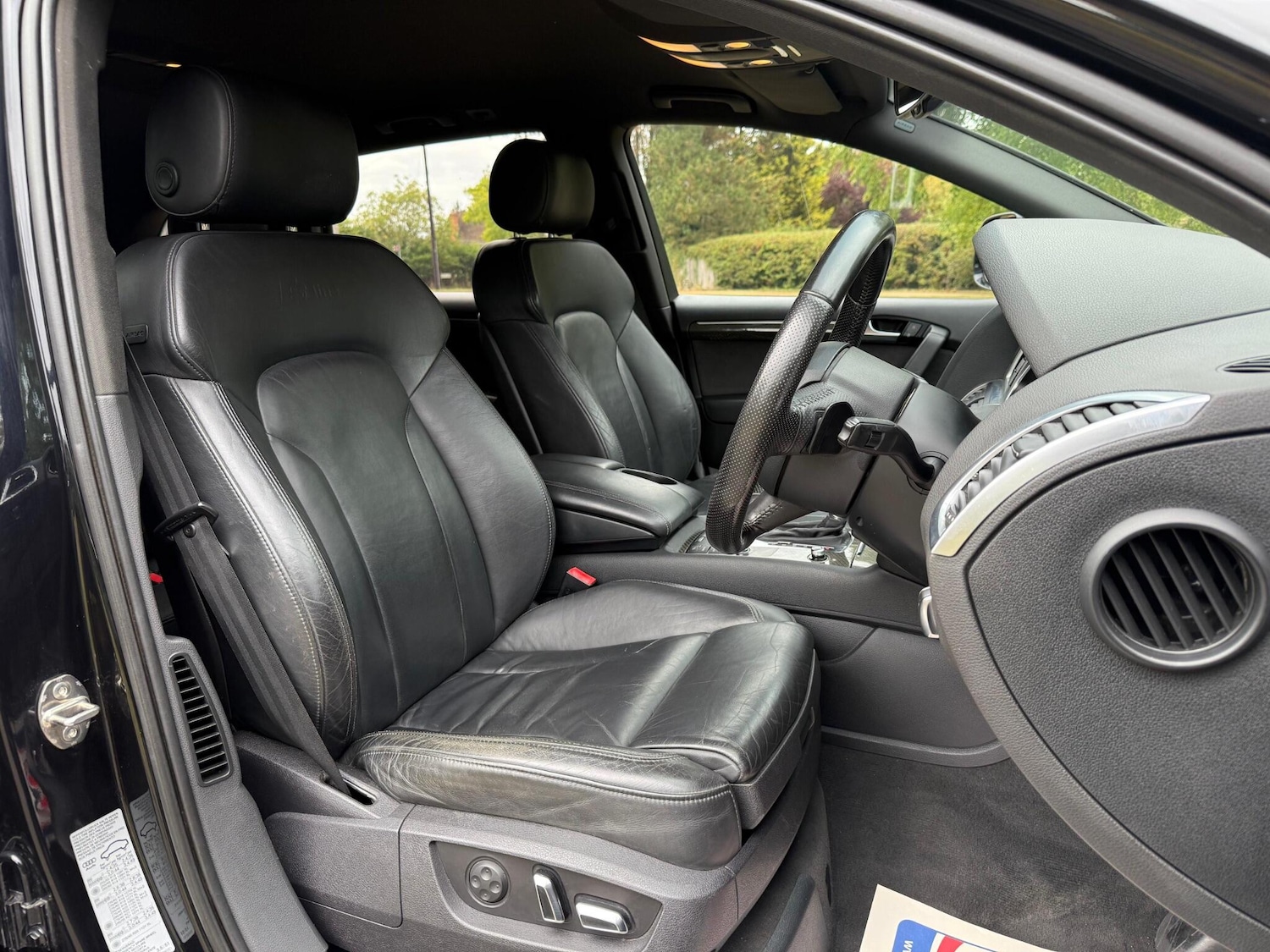 Used Audi Q7 2009 for sale - 75808918: Photo 10