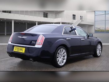 Used Chrysler 300C 2012 for sale - 76743160: Photo