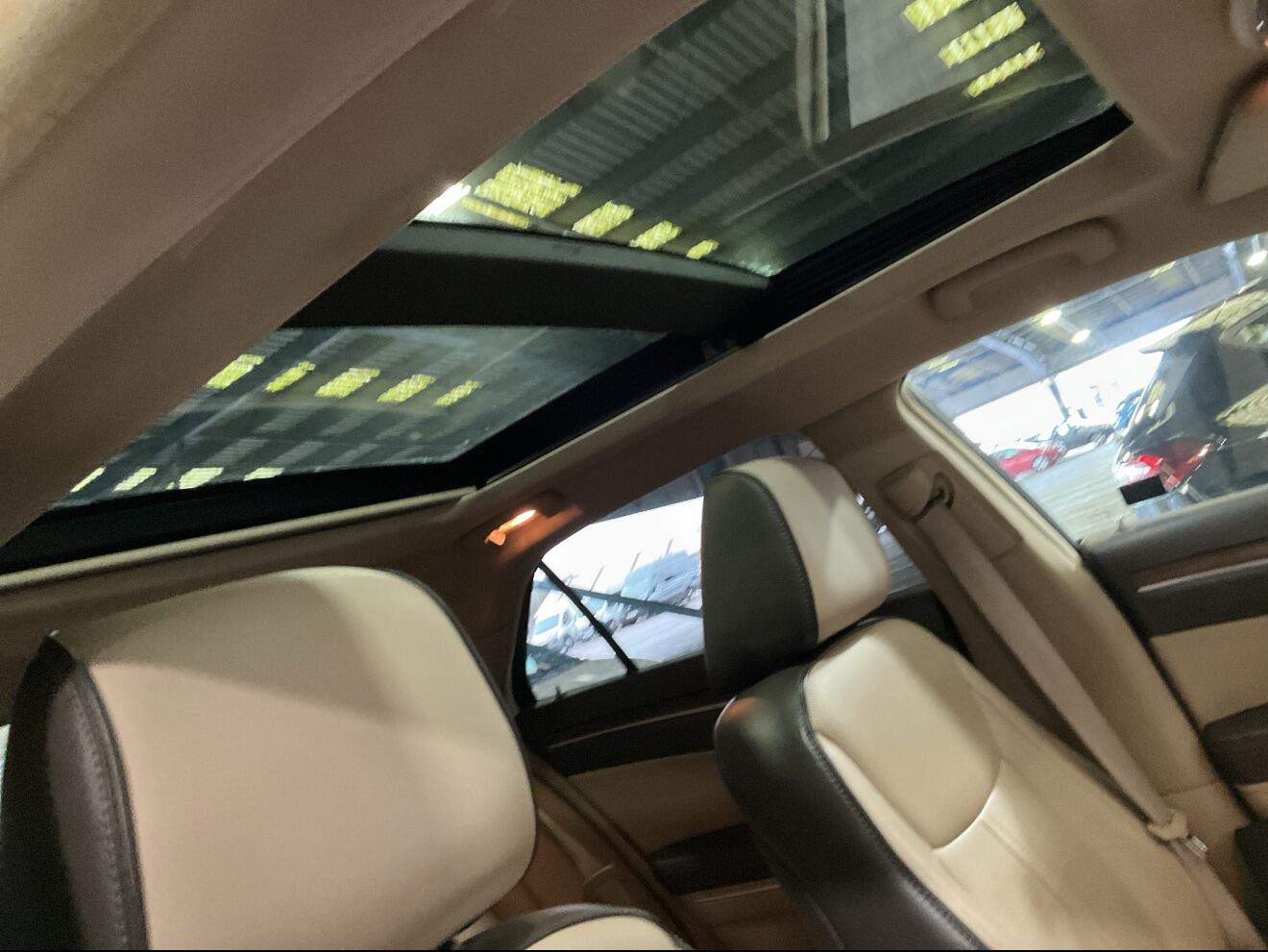 Used Chrysler 300C 2012 for sale - 76743160: Photo 8