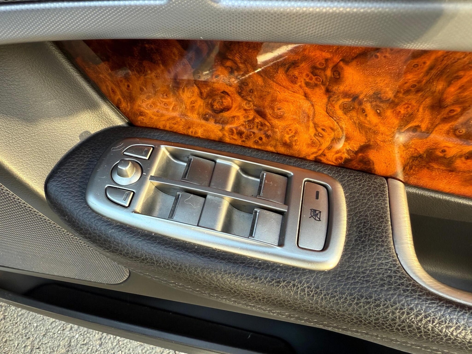 Used Jaguar XF 2010 for sale - 77351868: Photo 20