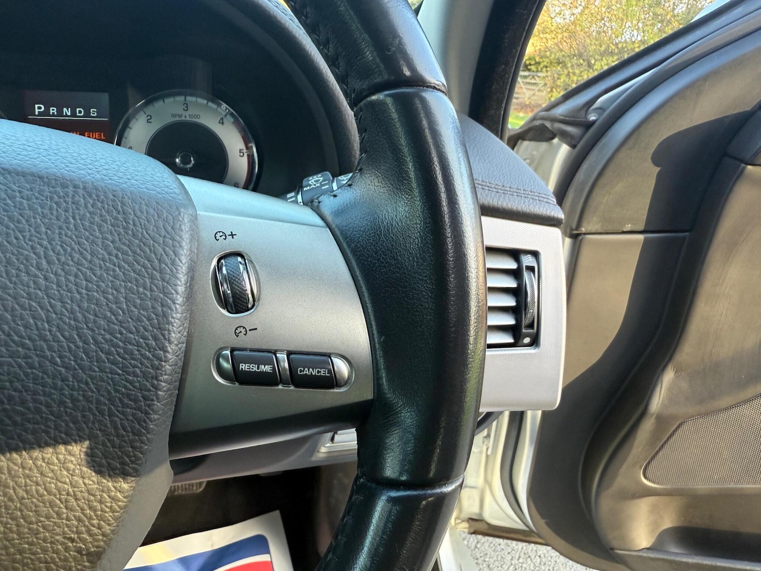 Used Jaguar XF 2010 for sale - 77351868: Photo 24