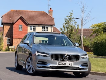 Used Volvo V90 2018 for sale - 79012208: Photo